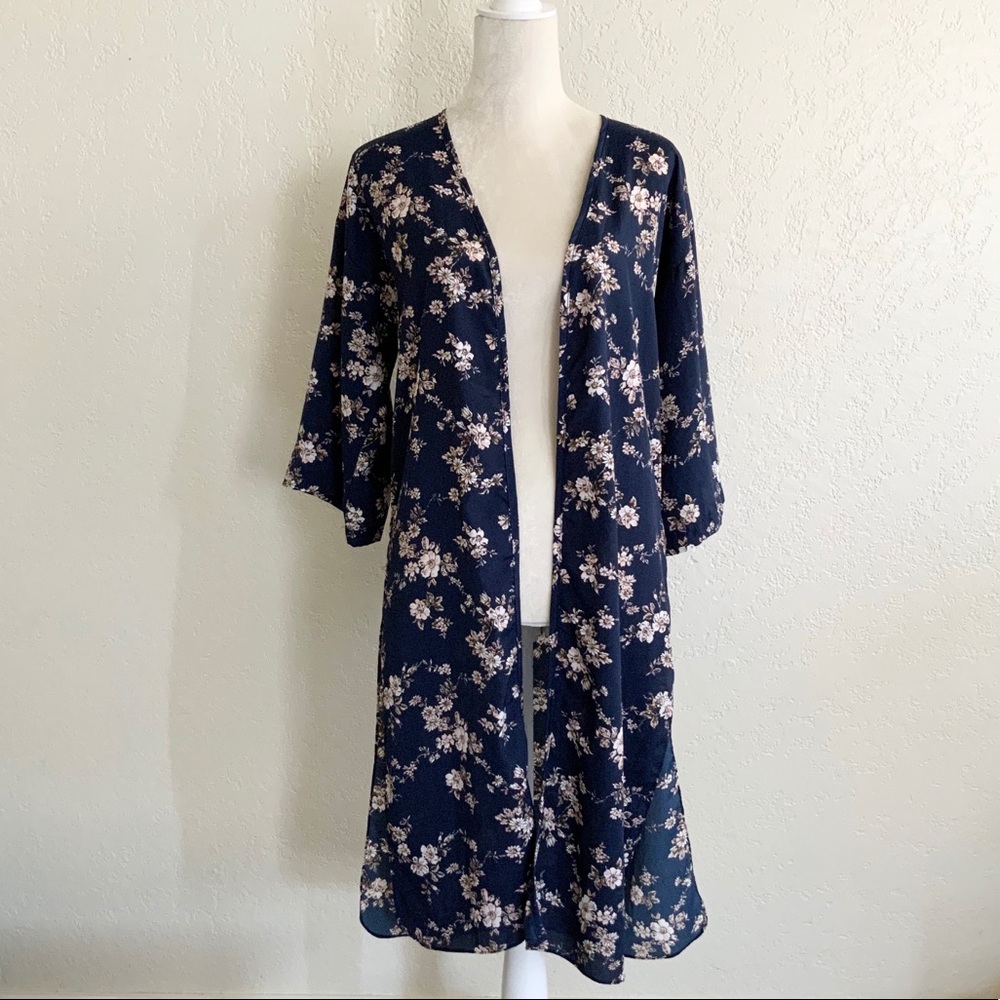 5/25 floral kimono